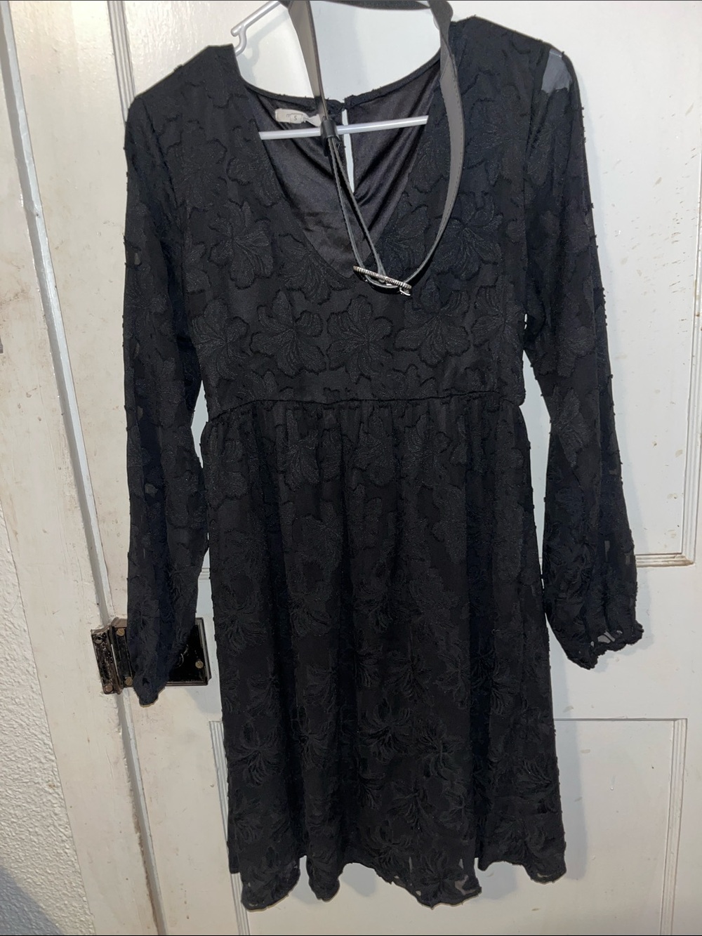 Maurices Black Long-Sleeve Floral Lace V-Neck Dress